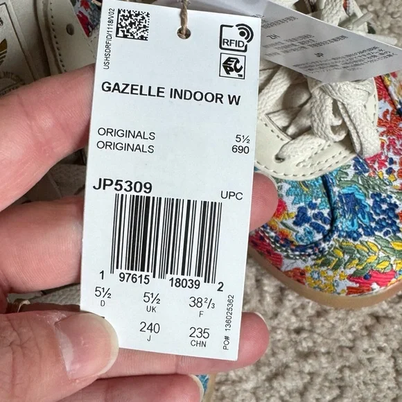 NWT adidas Gazelle Indoor Liberty London Floral Embroidery (Women's) Size 7 - Picture 6 of 8